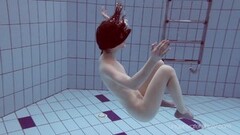 Wet Underwater babe Roxalana Cheh naked Thumb