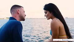 Simple Confiding Resorts To Banking A Thicc Cock Inside A Downhearted Brunette Thumb