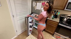 9.3 Victoria Jade ass hole warm up her husband can resist and fucks her ass hole! Thumb