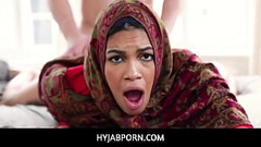Big ass Arab Stepsister In Hijab Gets Prepared For Arranged Marriage- Maya Farrell Thumb