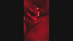 She'_s playing with her fat sweet pussy on bed Thumb